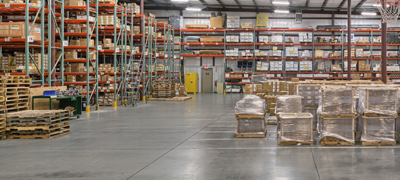 物流仓储中心清洁场景