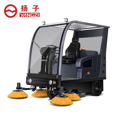 使用扫地机清洁比人工清洁都有哪些优势？