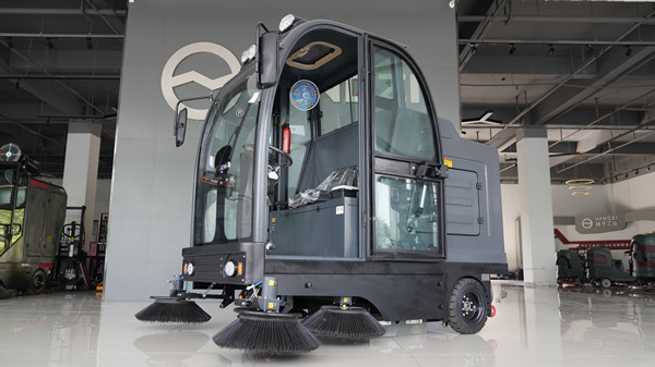  工业车间的扫地机好不好用呢？