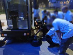 驾驶式扫地机性能特点是什么？优势有哪些